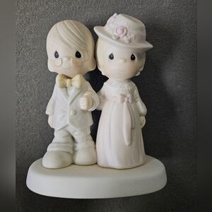 Brighten groom heavenly hobo